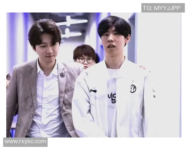 BLG逆袭之路揭秘世界大师赛背后的奋斗与荣耀